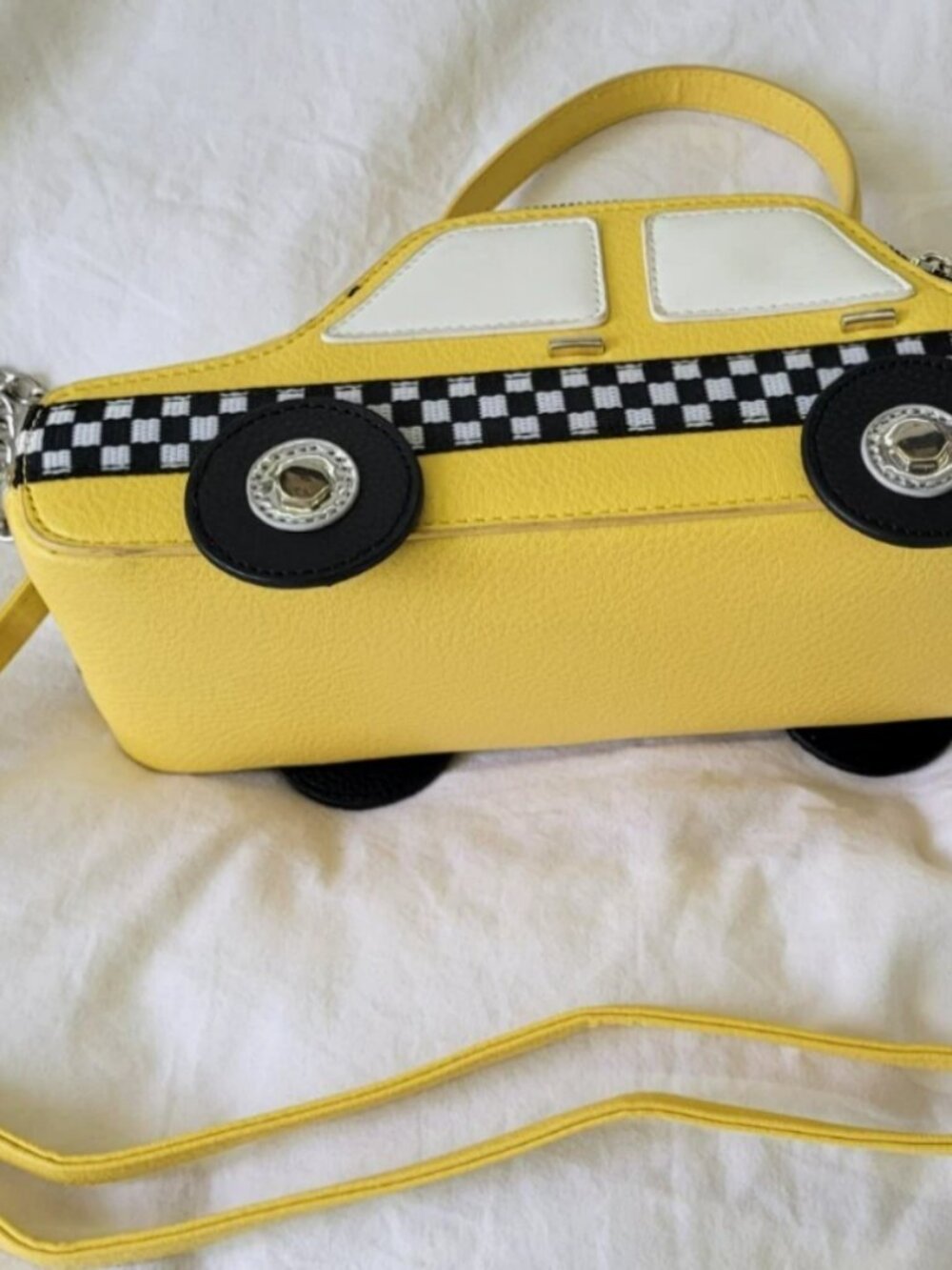 NY Taxi Cute Yellow Hand Bag with Shoulder Bag Strap YELLOW TAXI Excellent - Picture 5 of 10
